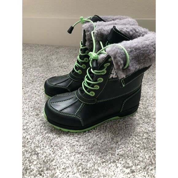 UGG Kids’ Butte II CWR Glow Graphic Boot Size 1Y - Picture 3 of 9